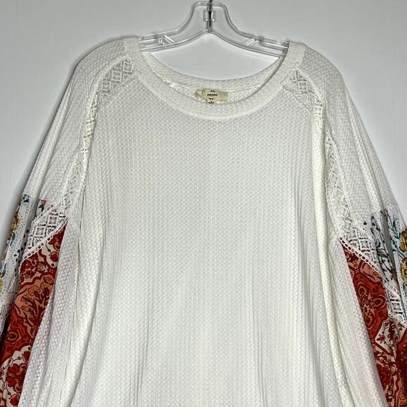 Entro Long Sleeve Waffle Knit Pullover Top White Red Womens Large - Picture 3 of 9